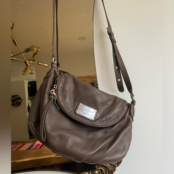 Marc Jacob’s Leather Crossbody Bag - Picture 3 of 5